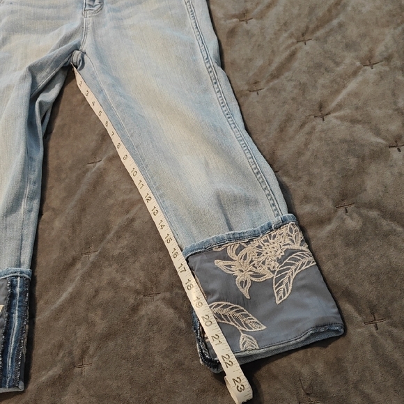 White House Black Market Embroidered Cuffed Jeans - Picture 3 of 7